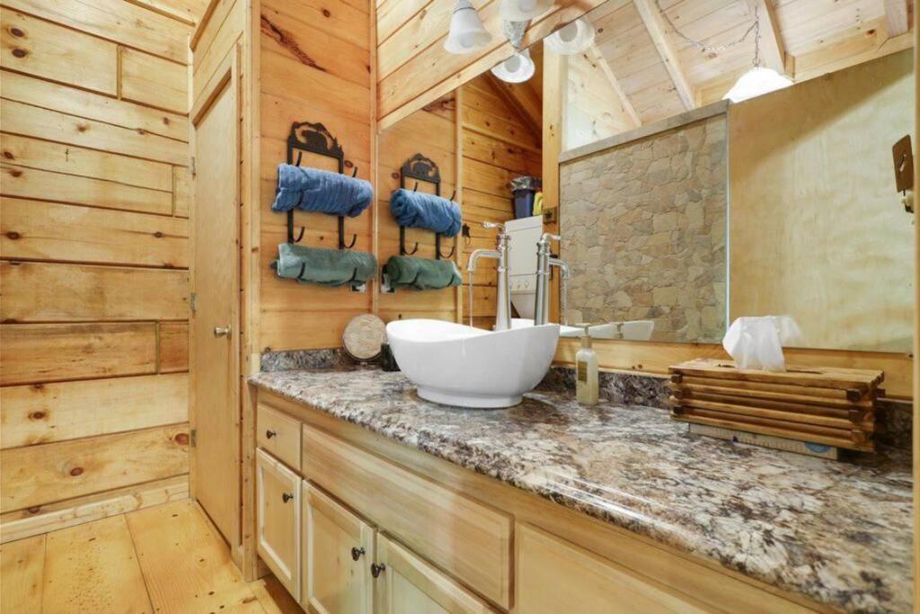 Open Studio Lodge At Little Rock Creek Cherry Log Buitenkant foto