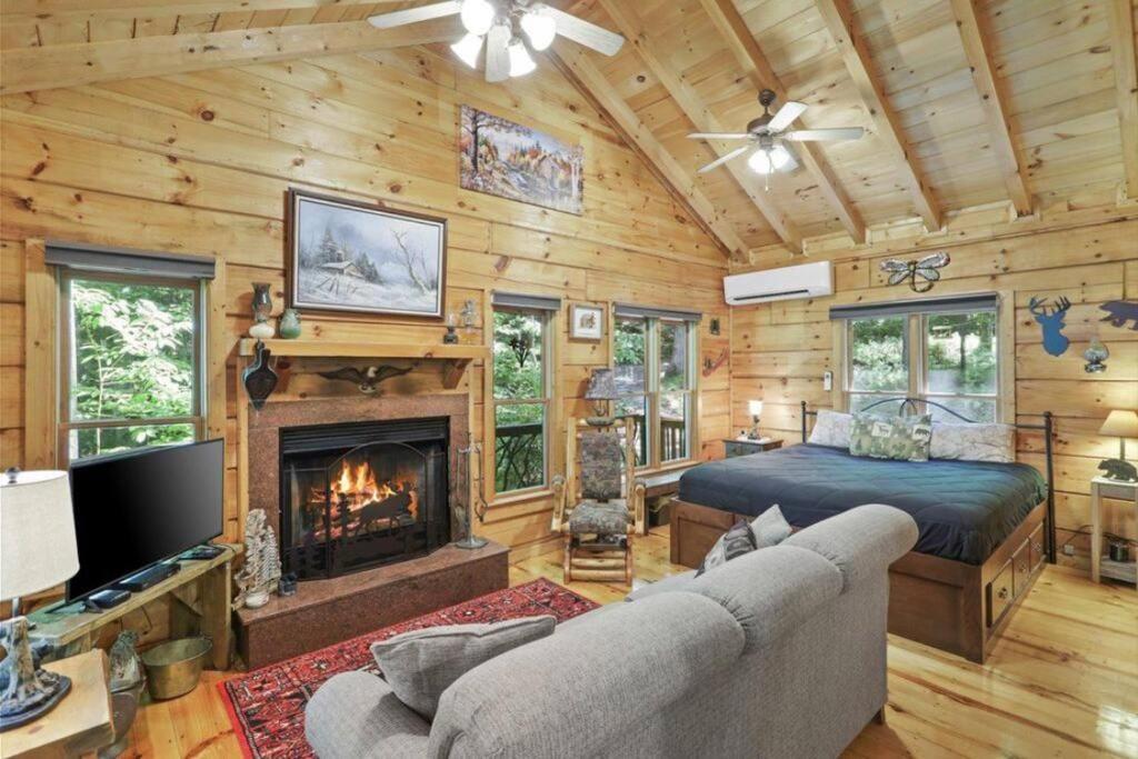 Open Studio Lodge At Little Rock Creek Cherry Log Buitenkant foto